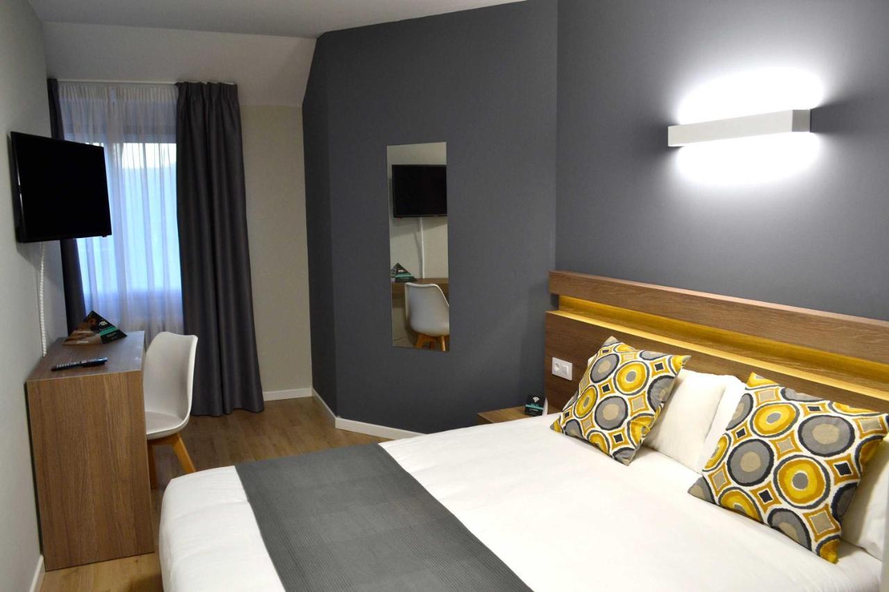 Hotel Alda Estacion Pontevedra Kültér fotó
