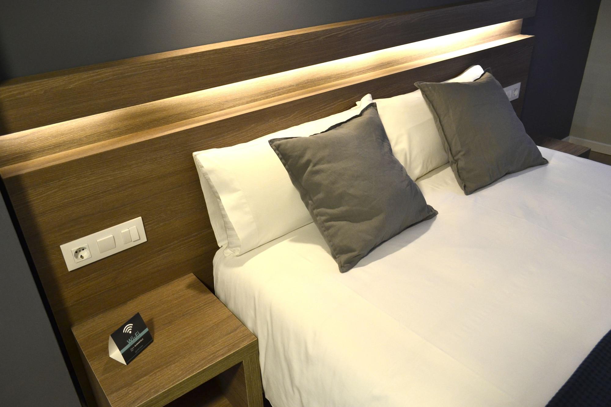 Hotel Alda Estacion Pontevedra Kültér fotó