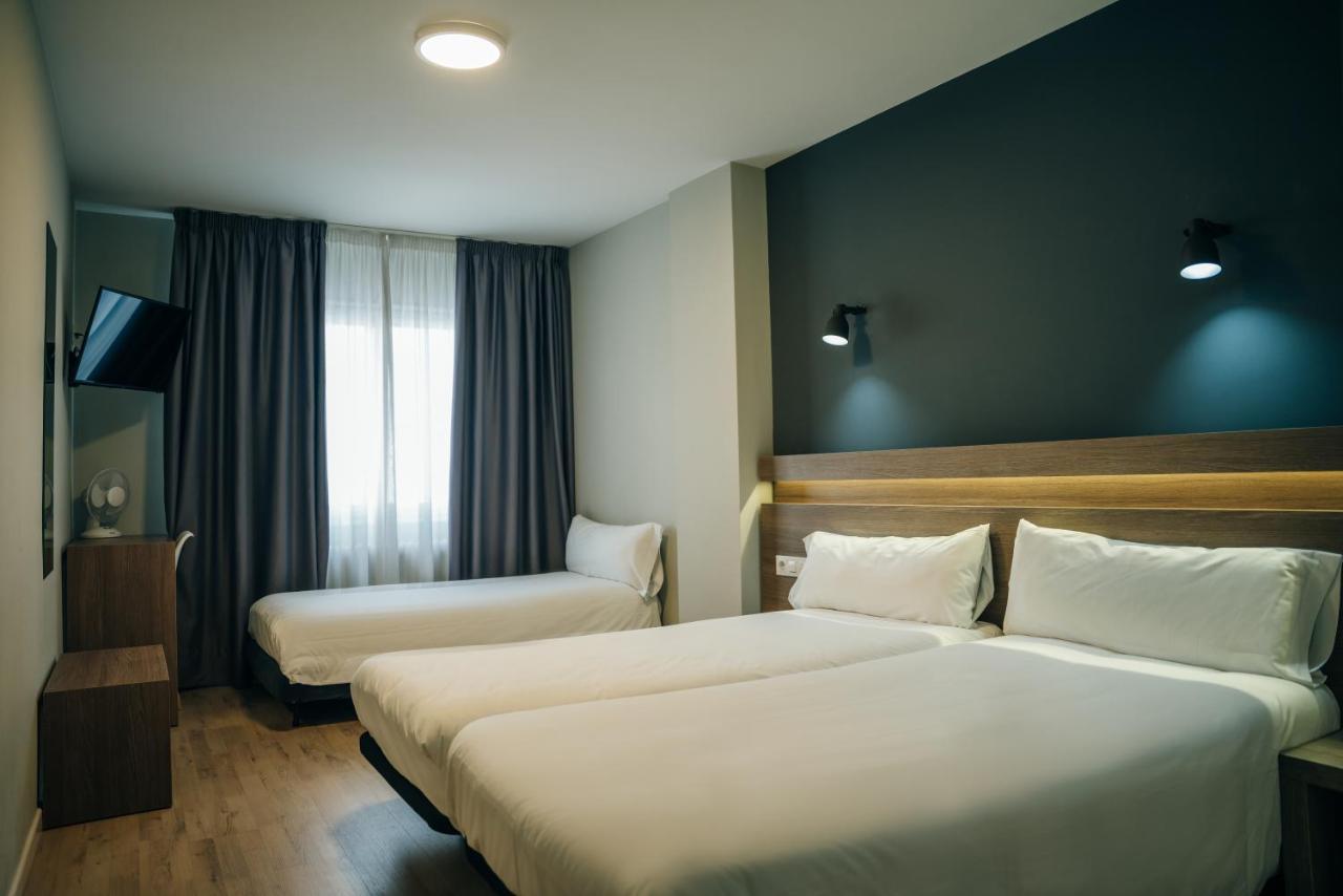 Hotel Alda Estacion Pontevedra Kültér fotó